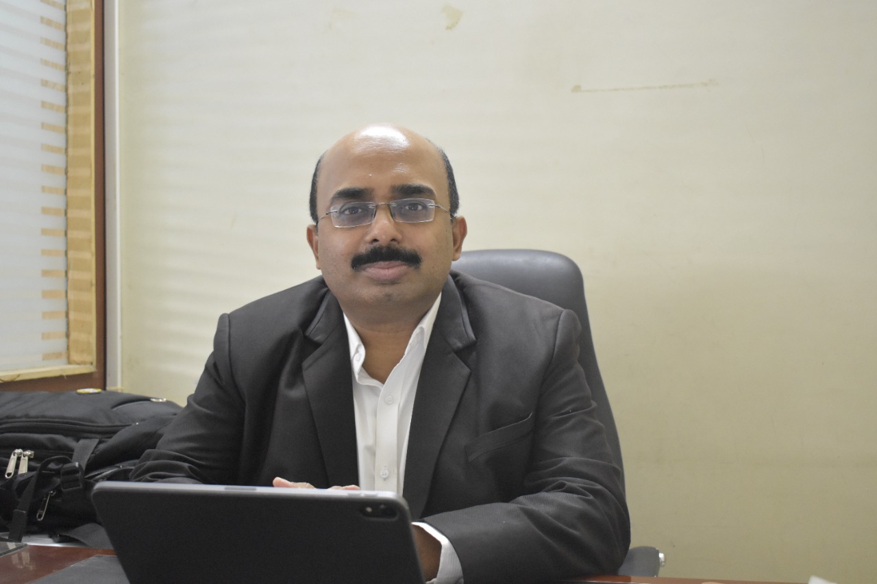 Dr. Mukhul Srivastav HOD